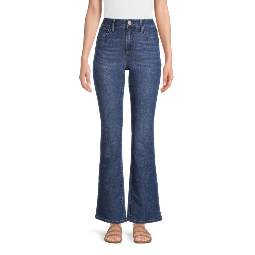 No Boundaries Juniors Size 17 Mid Rise Bootcut Jeans Medium Wash